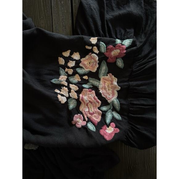 Vintage America Blues Peasant Black Embroidered Boho Folk Festival Floral Top L - Picture 8 of 8